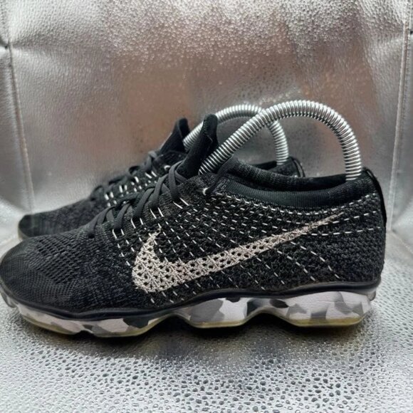 Size 7.5 Nike Flyknit Zoom Womens Black White Agility Running Shoes 698616-004 - Picture 5 of 9